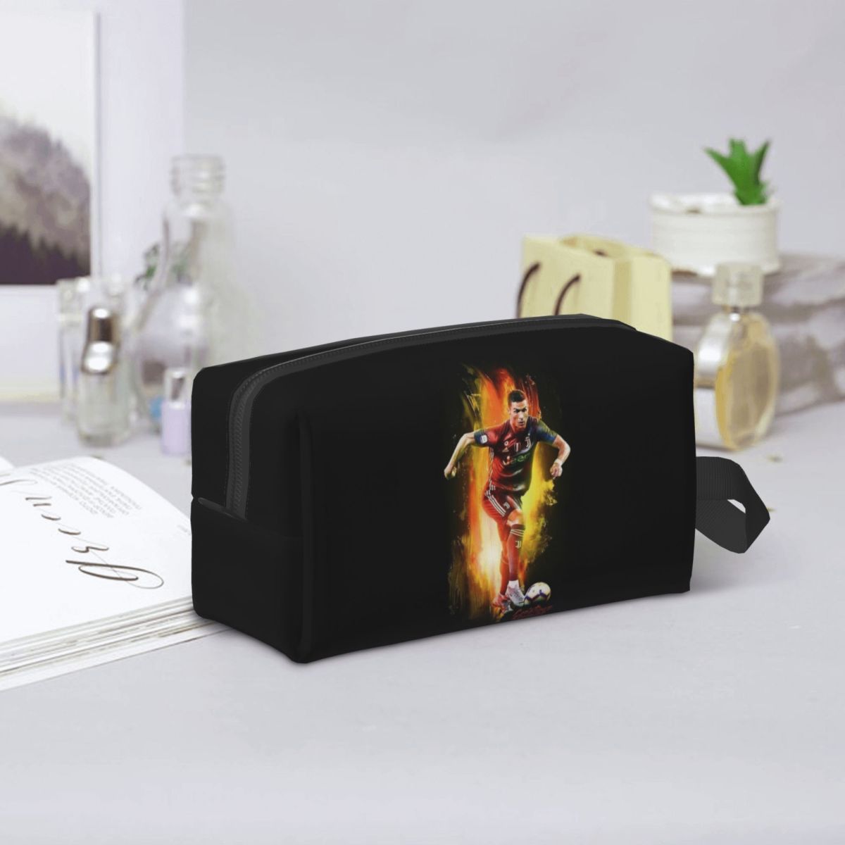 Ronaldo Wallpaper Make-up-Tasc – Beauty Makeup Wallpaper Bewertung und Preis